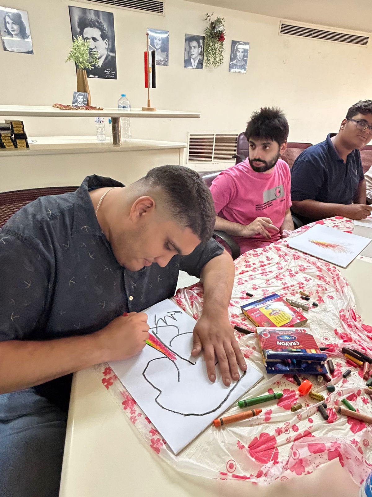 ورشة رسم لذوي الهمم