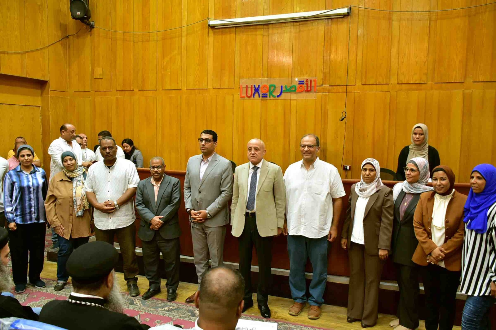 تكريم فريق مشروع إعادة إحياء إسنا التاريخية بعد الفوز بجائزة الآغاخان العالمية