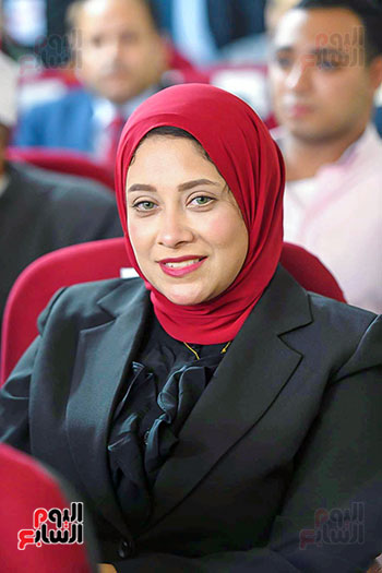 الاعلامية ميى سليم (2)