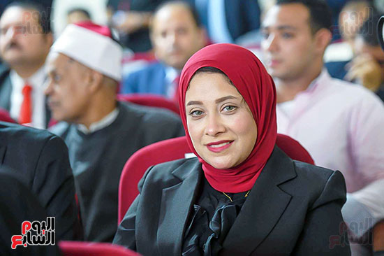 الاعلامية ميى سليم (3)