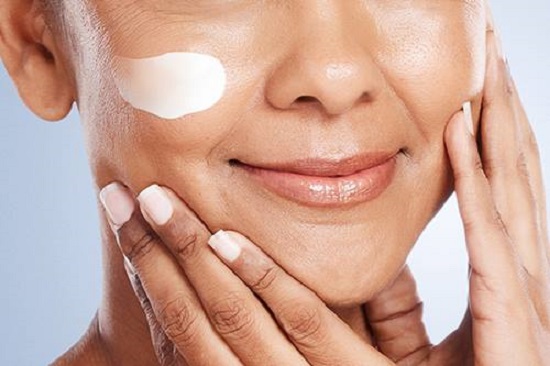 ترطيب البشرة ترطيب البشرة