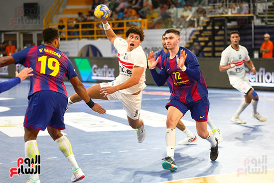 تصويبة من لاعب الزمالك تصويبة من لاعب الزمالك