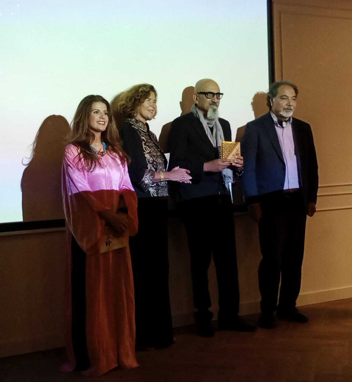 توزيع جوائز مهرجان هولندا