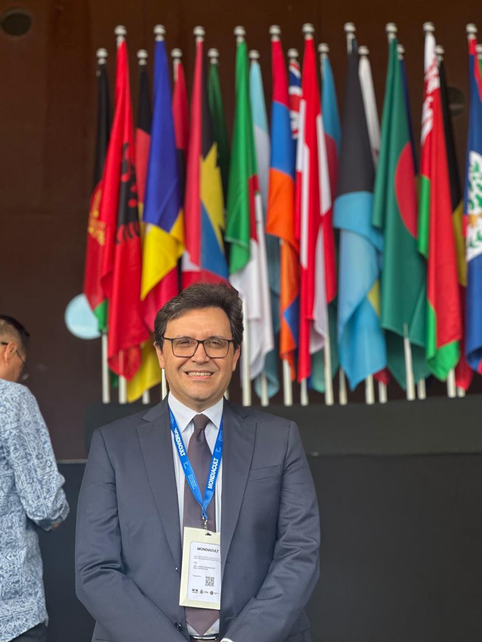 الدكتور أحمد هنو وزير الثقافة الدكتور أحمد هنو وزير الثقافة