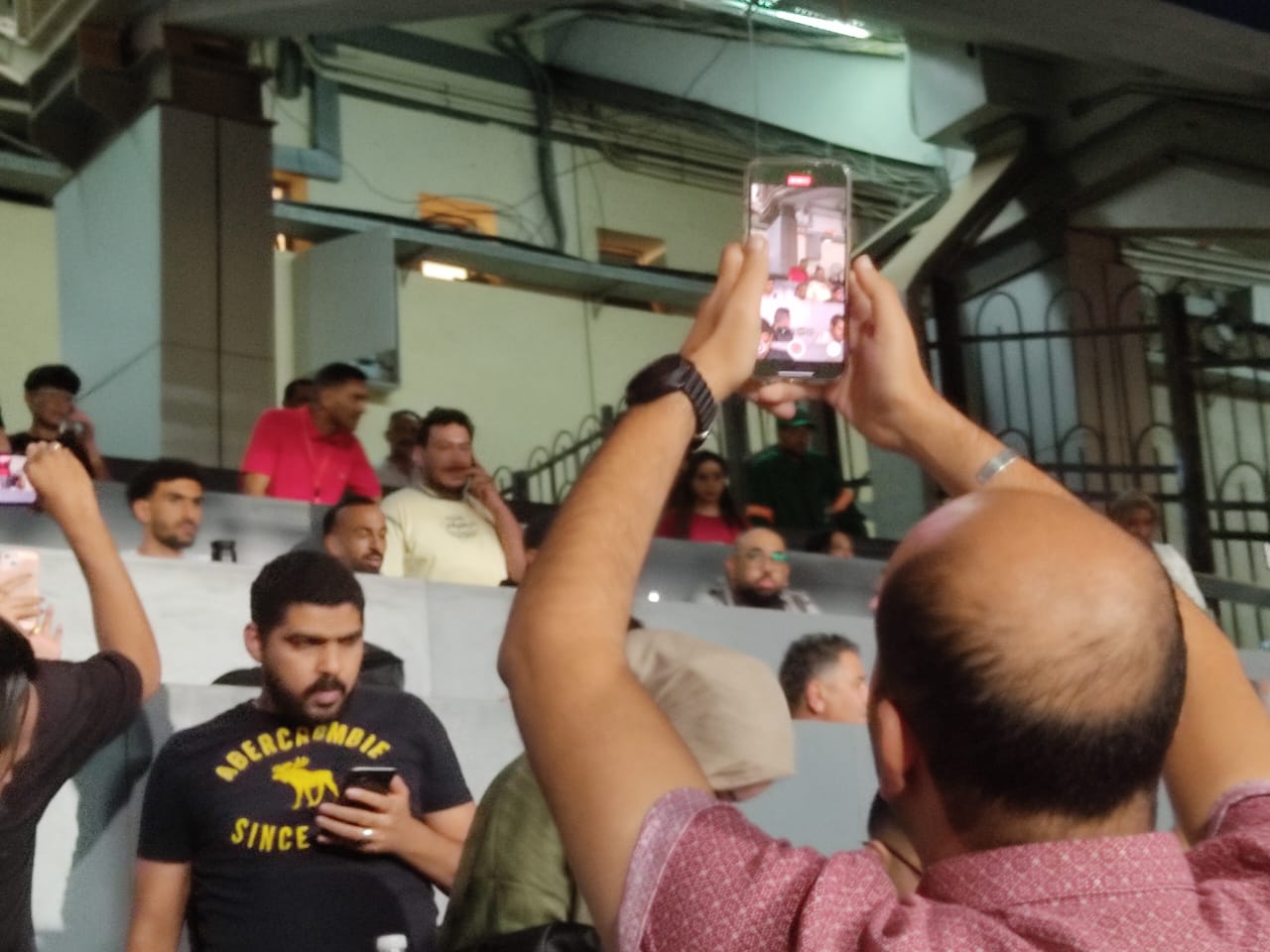 أفشة مع عواد