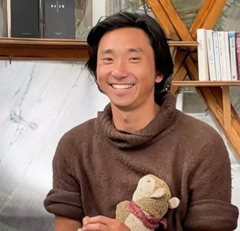 قطع تشاو علاقته بوالديه المقيمين في نيوزيلندا