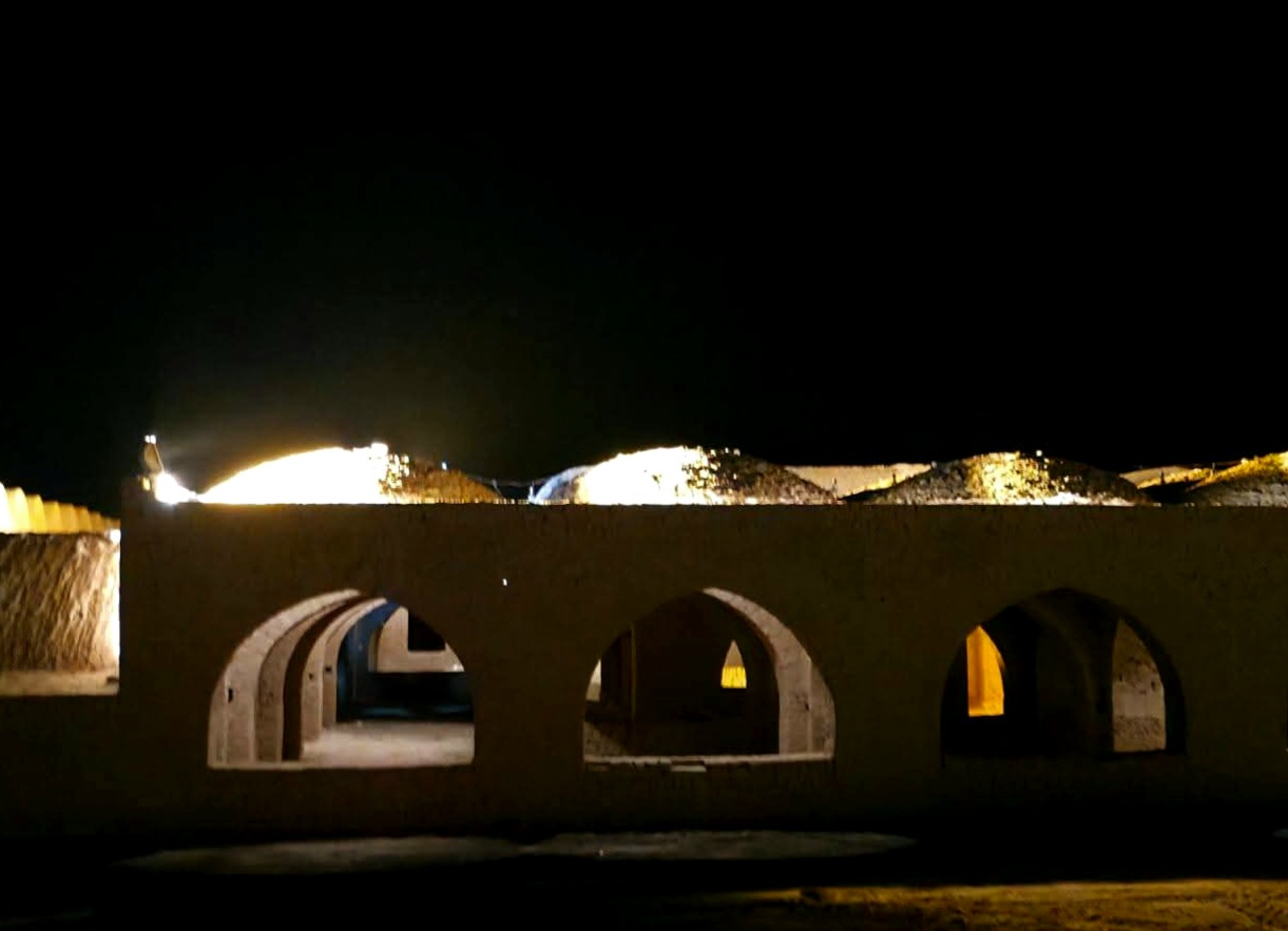 القرية تشمل مجتمع حضارى متكامل