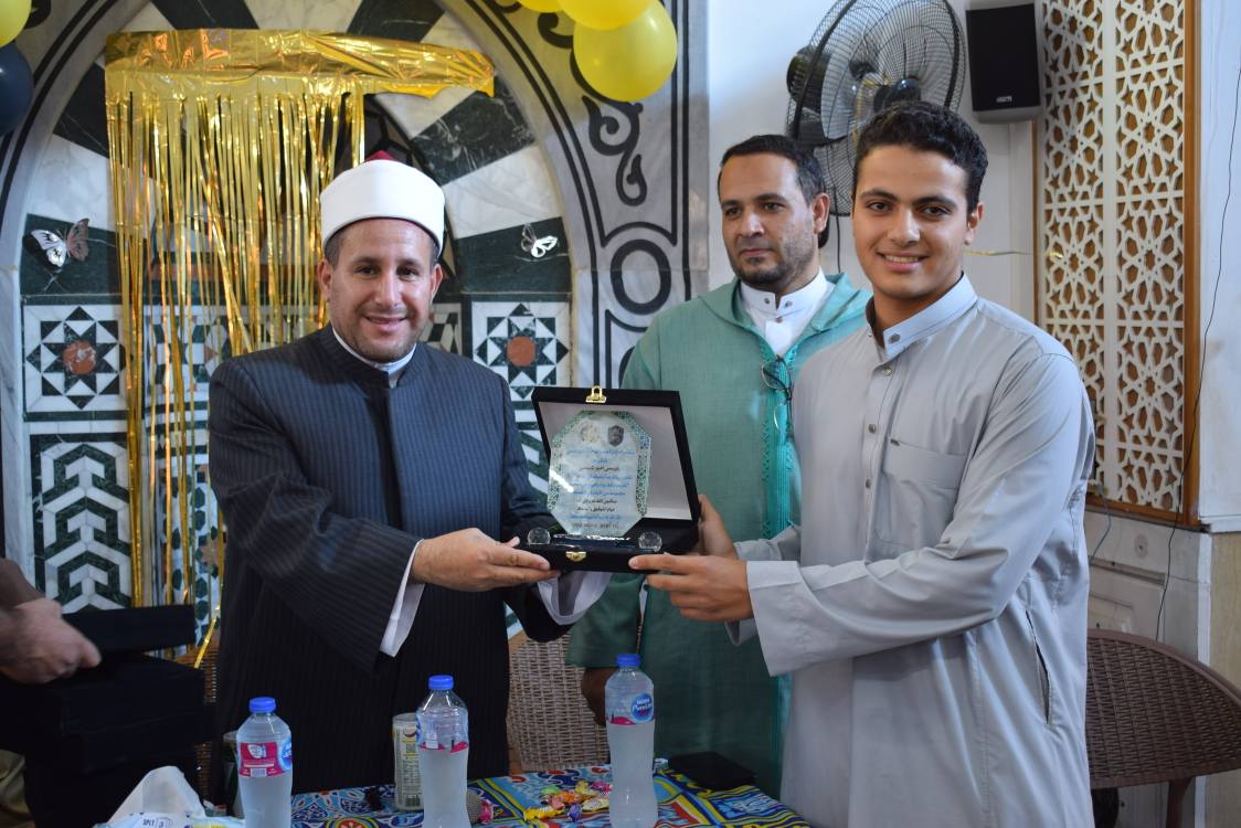 الطالب عيسى أمير عيسى الطالب عيسى أمير عيسى