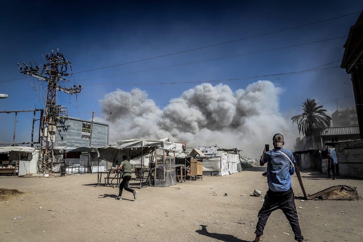 تفجير أحد الأبراج مدينة غزة