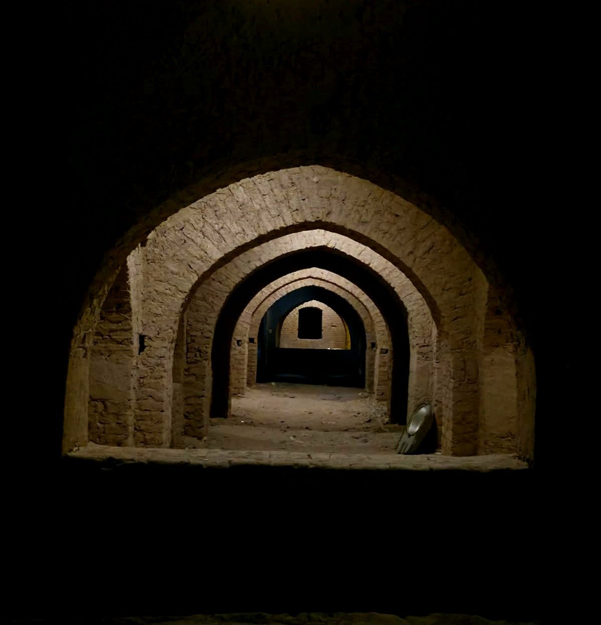 استكمال تجهيزات القرية للإحتفالات