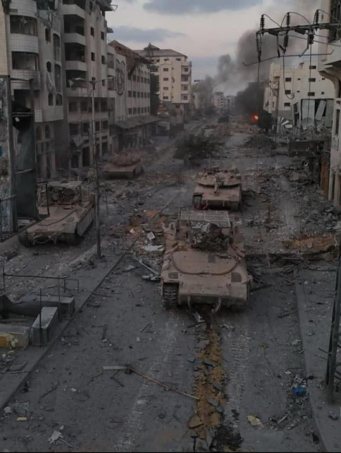 دبابات الاحتلال تقتحم مدينة غزة