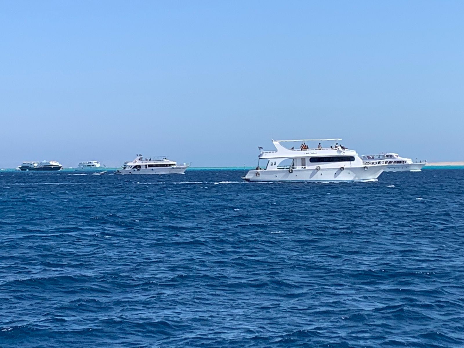 الرحلات البحرية بالقرب من عرق سمية الرحلات البحرية بالقرب من عرق سمية