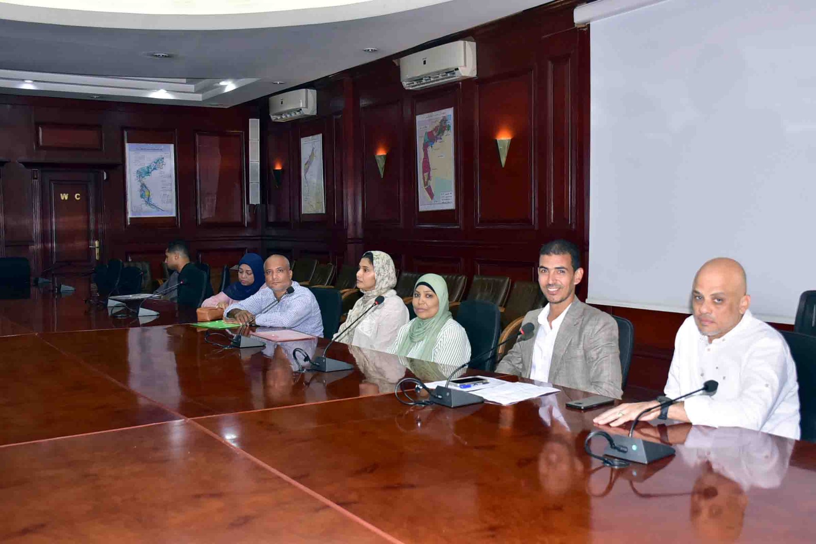 لقاء موسع لبحث مطالب ذوي الهمم والعمل على دمجهم بالمجتمع لقاء موسع لبحث مطالب ذوي الهمم والعمل على دمجهم بالمجتمع