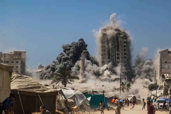 تفجير أبراج في غزة
