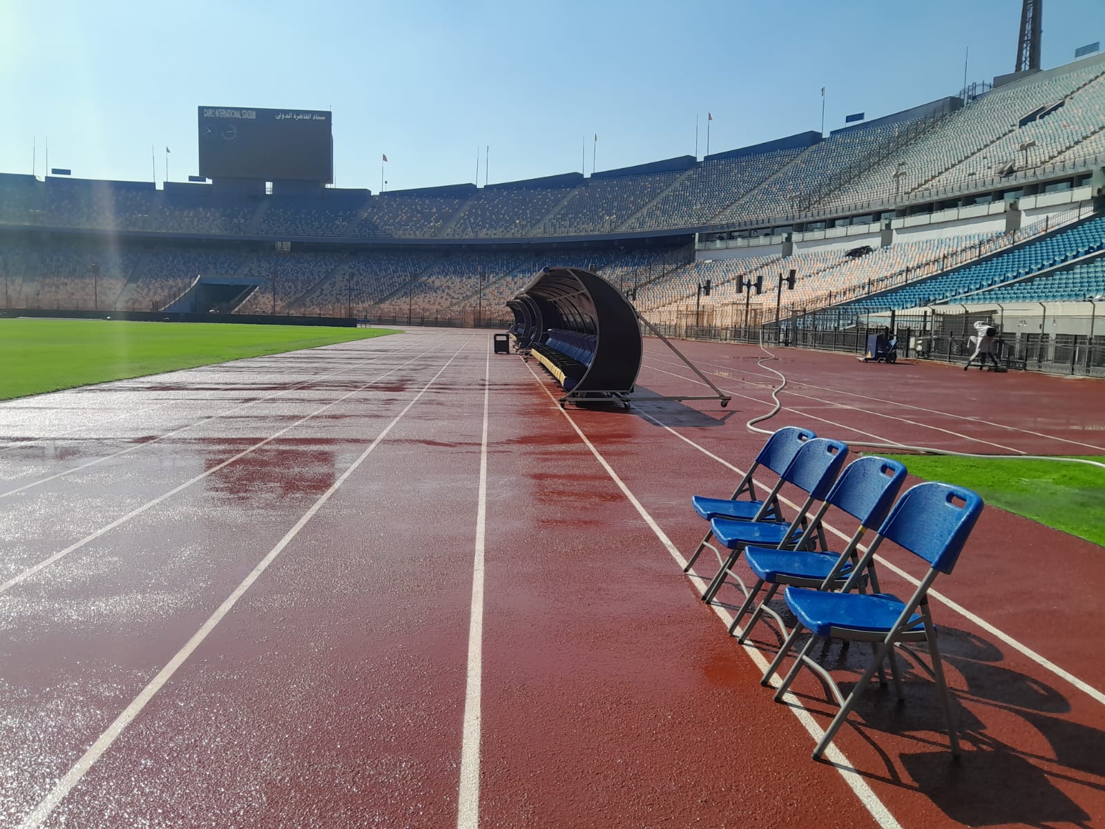 ستاد القاهرة