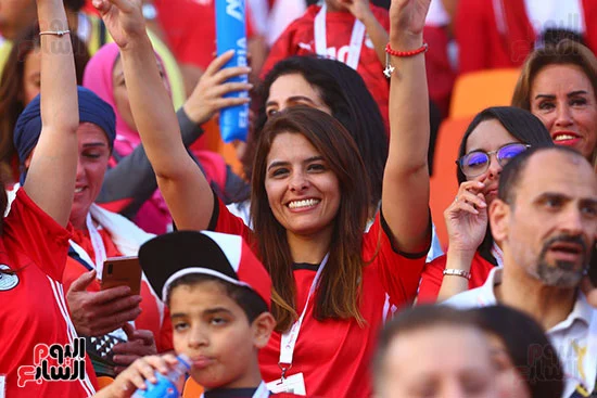 الجميلات يزين الاستاد المصري الجميلات يزين الاستاد المصري