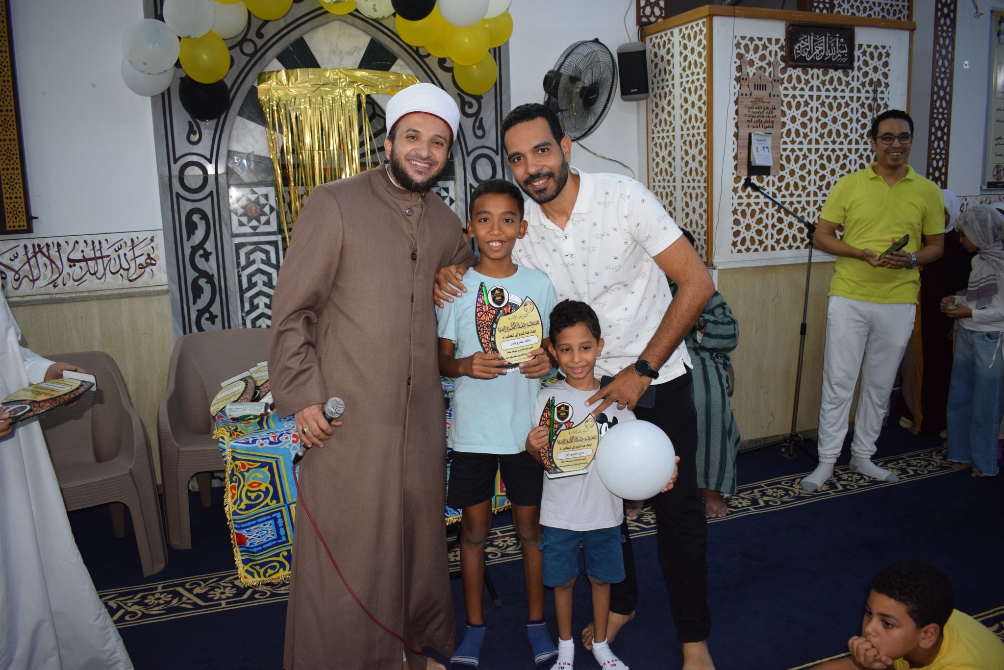 تكريم حفظ القران الكريم تكريم حفظ القران الكريم