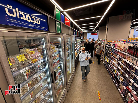 فرع مطور من المجمعات الاستهلاكية تحت العلامة التجارية الموحدة “كاري أون”  (2)