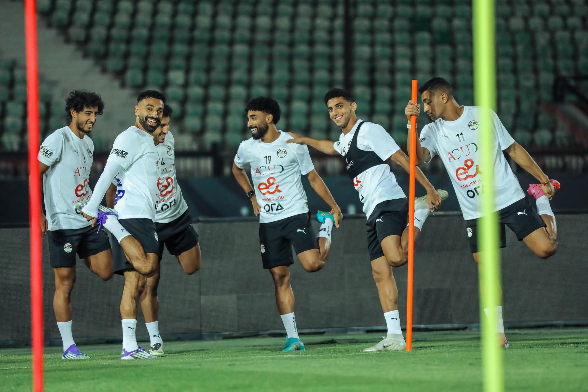 ثقة وتفتؤل فى تدريبات منتخب مصر ثقة وتفتؤل فى تدريبات منتخب مصر