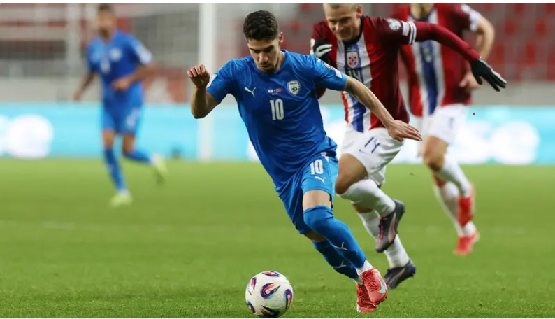 لاعب فياريال الإسرائيلي لاعب فياريال الإسرائيلي
