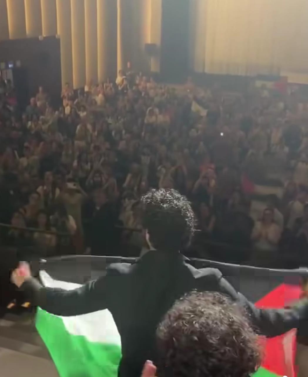 جمهور مهرجان فينيسيا السينمائي الدولي جمهور مهرجان فينيسيا السينمائي الدولي
