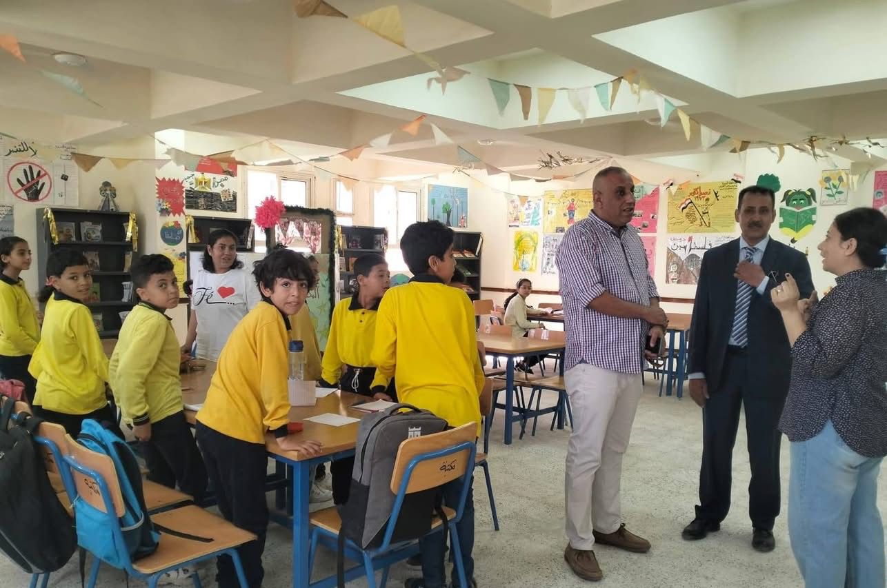 وكيل مديرية التعليم بالجيزة يتفقد مدرسة طلعت حرب  (3)