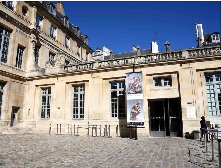 متحف بيكاسو فى باريس