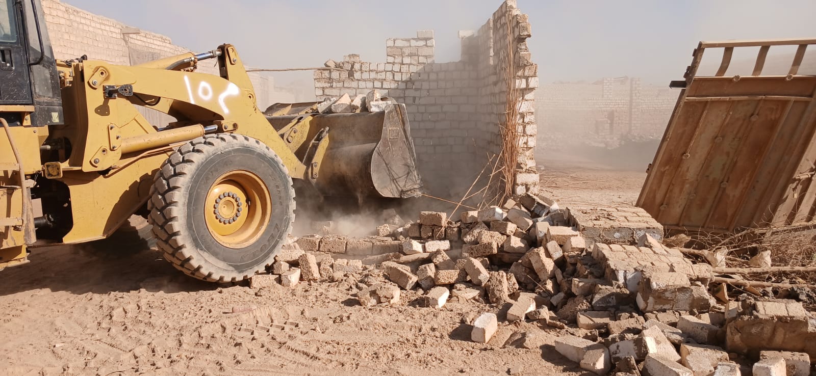 جانب من حملات الإزالة جانب من حملات الإزالة