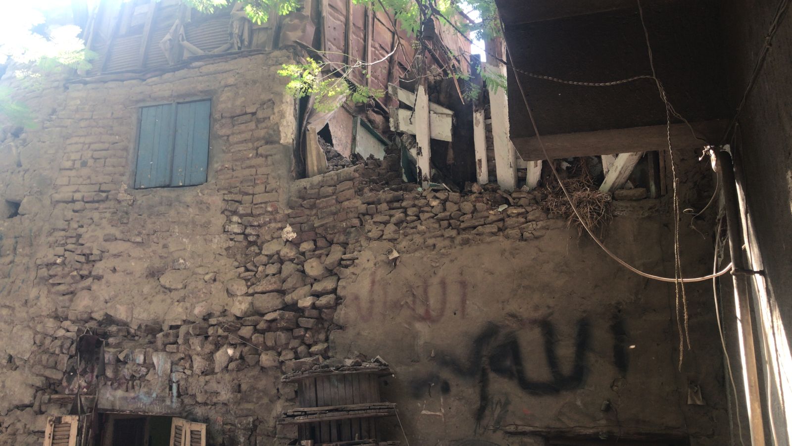 b8e570e9-9ad6-445e-aa02-509a0e1ad4d8 b8e570e9-9ad6-445e-aa02-509a0e1ad4d8