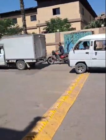 منع السير عكس الاتجاه بشوارع بنها