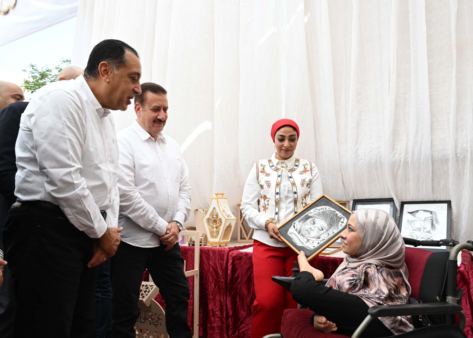  الدكتور مصطفى مدبولي خلال زيارته إلى محافظة المنوفية (2)