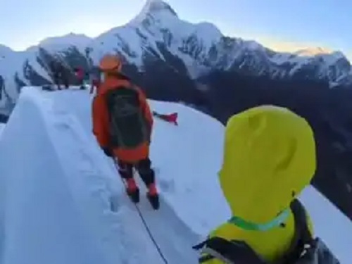 حادث الشاب الصيني