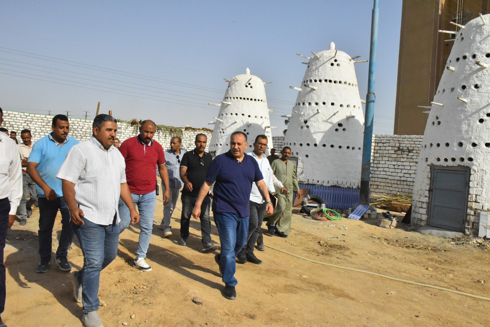 مناطق ومشاريع إقتصادية فى أسيوط تدخل حيز التنفيذ (8)