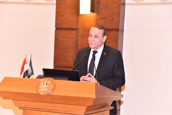 جانب من الاجتماع  (2)