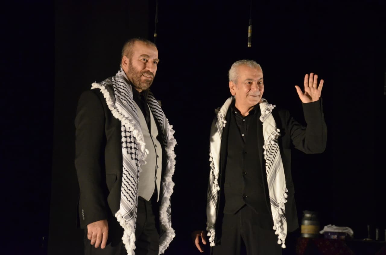 غنام غنام واحمد العمري في عرض فاطمة الهواري لا تصالح