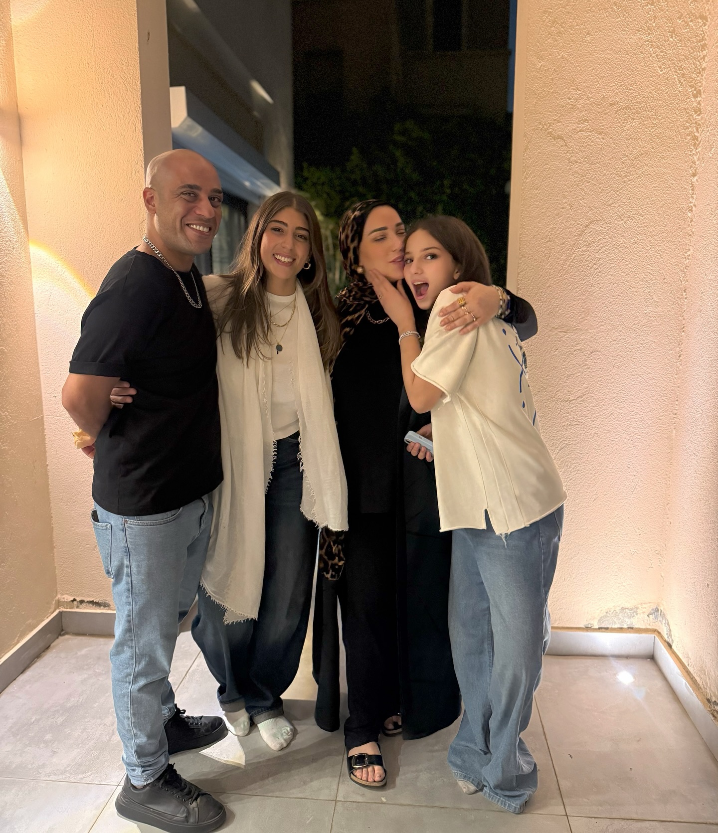 اسما شريف منير فى تجمع عائلى