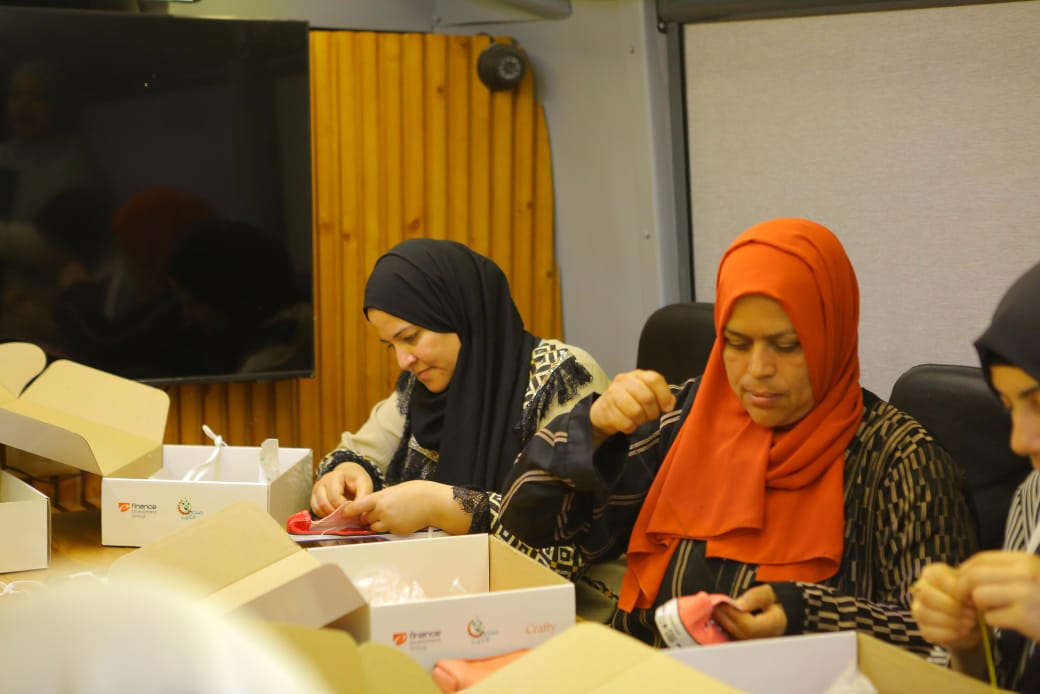 صناع الخير عضو التحالف الوطني تطلق أول أوتوبيس متنقل بالغربية لتدريب السيدات (3)