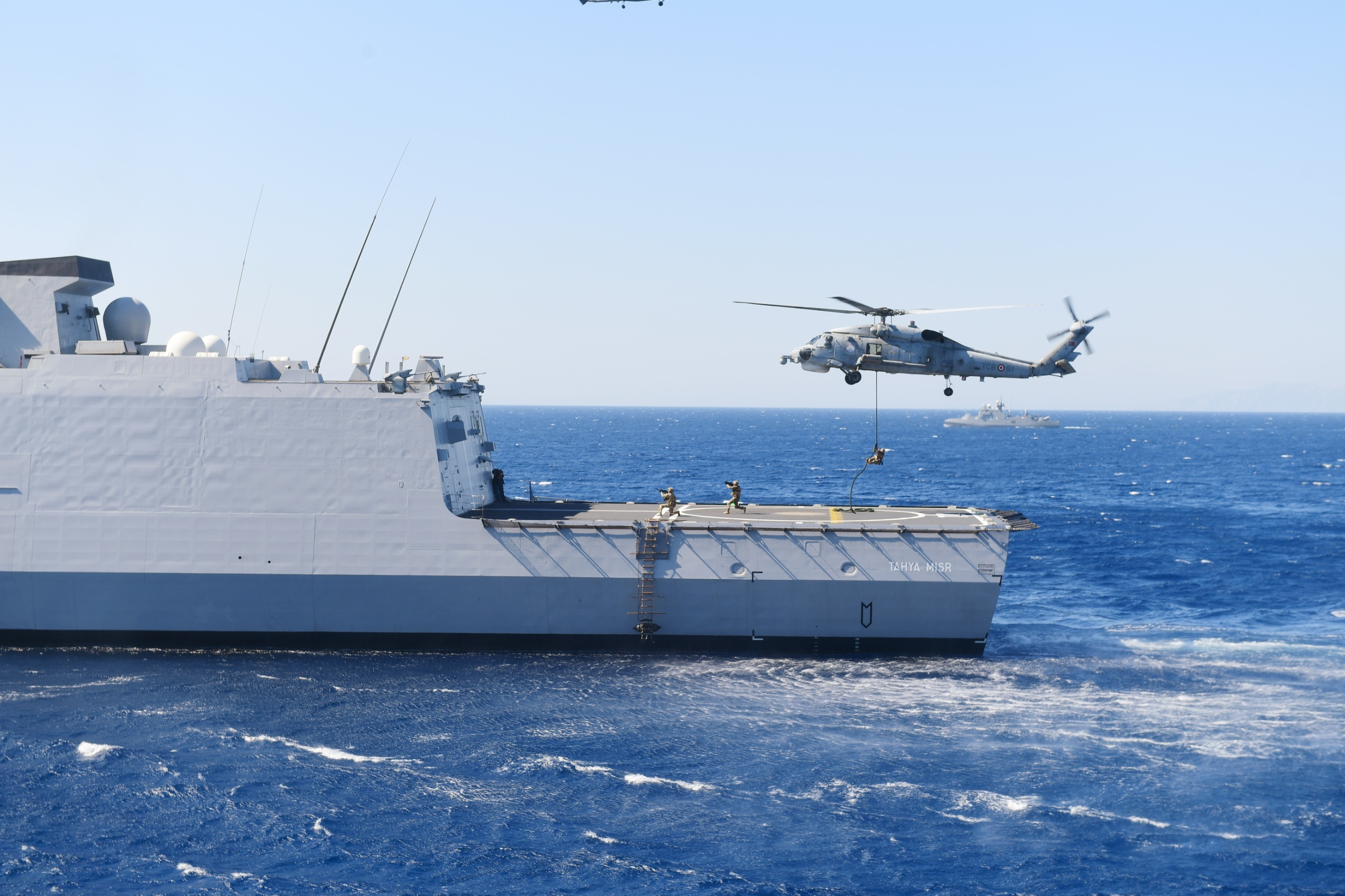 ختام فعاليات التدريب البحرى المشترك المصرى التركى (2)