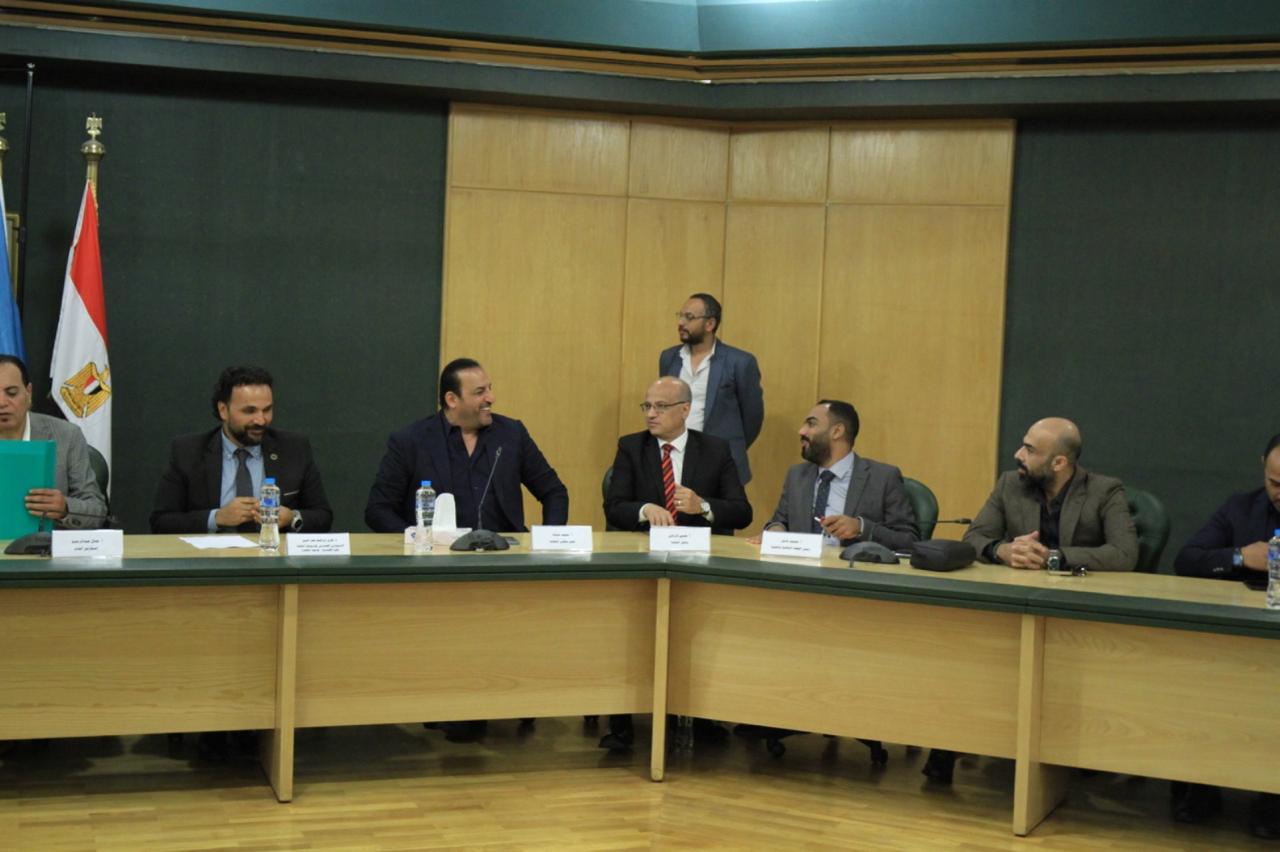 توقيع بروتوكول تعاون بين نقابة الصحفيين و العربية للتصنيع (8)