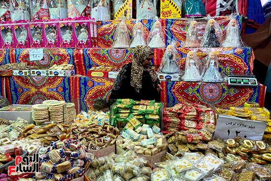 سوق البهجة فى شوارع المحروسة.. حلوى المولد تزين شوارع القاهرة والجيزة (6)