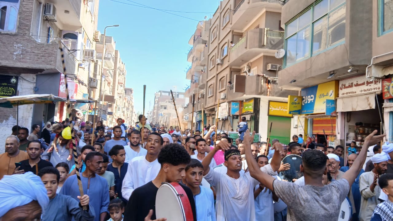 احتفالات أهالي قنا بالمولد النبوي (6)