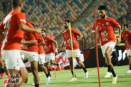 حماس وتفاؤل في تدريب المنتخب حماس وتفاؤل في تدريب المنتخب