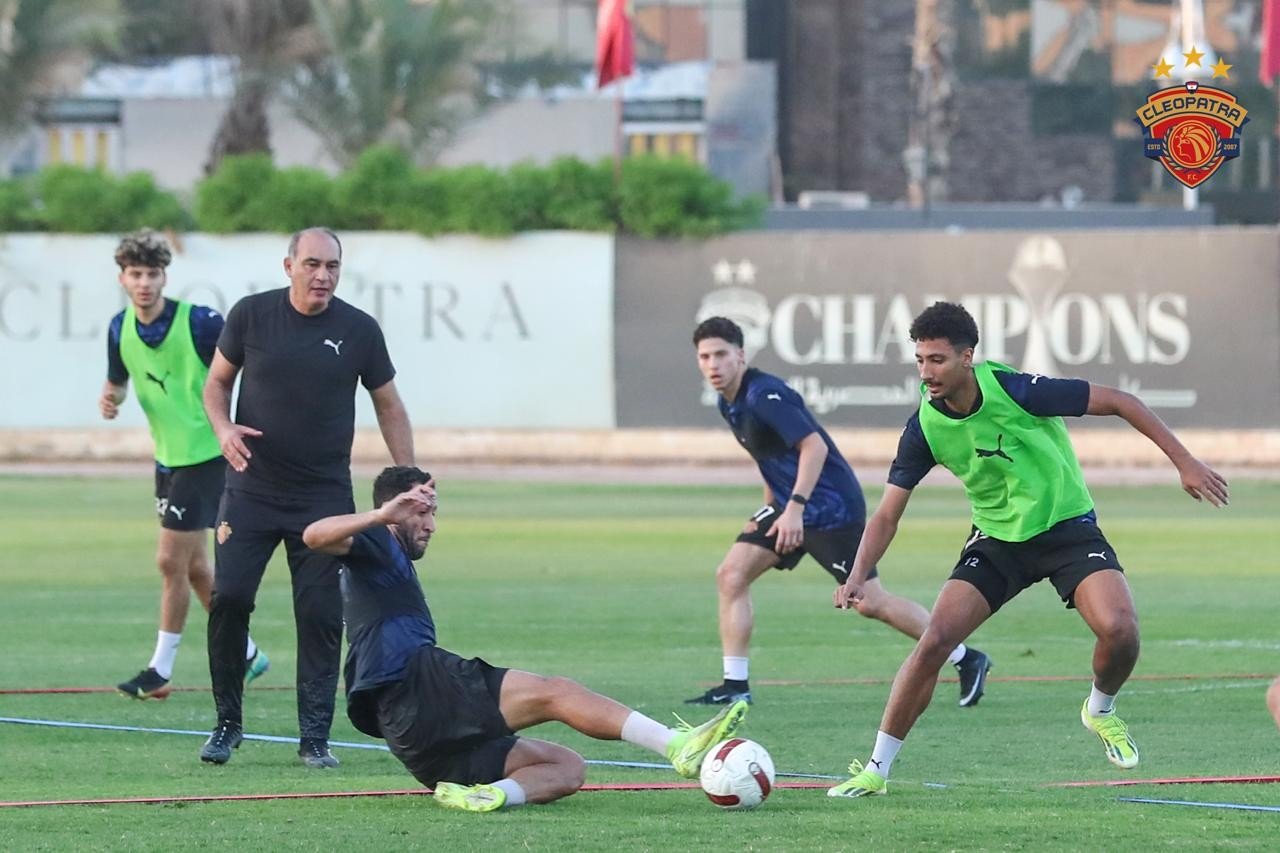 لاعبو سيراميكا لاعبو سيراميكا