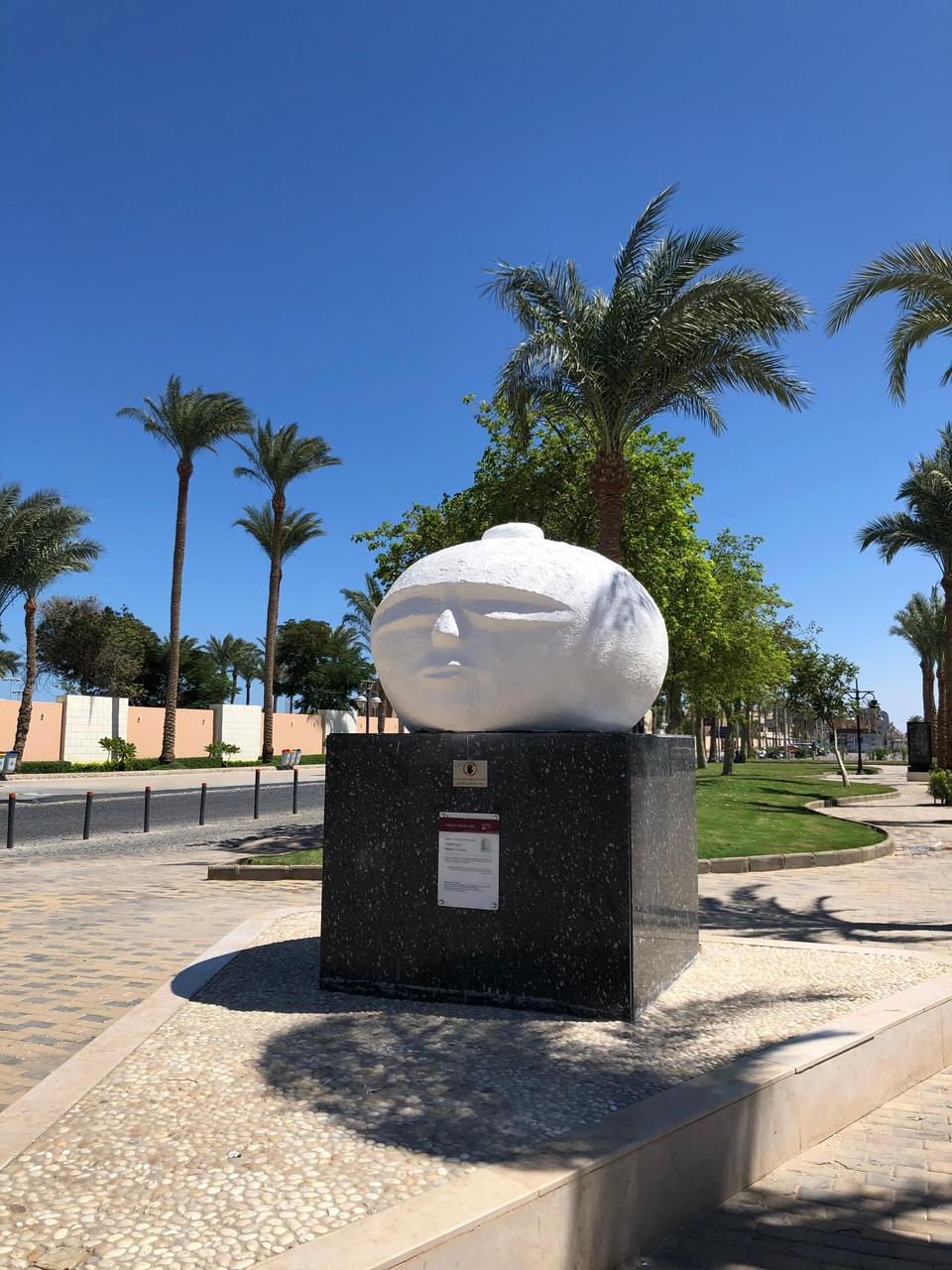 منخوتات الممشى السياحى