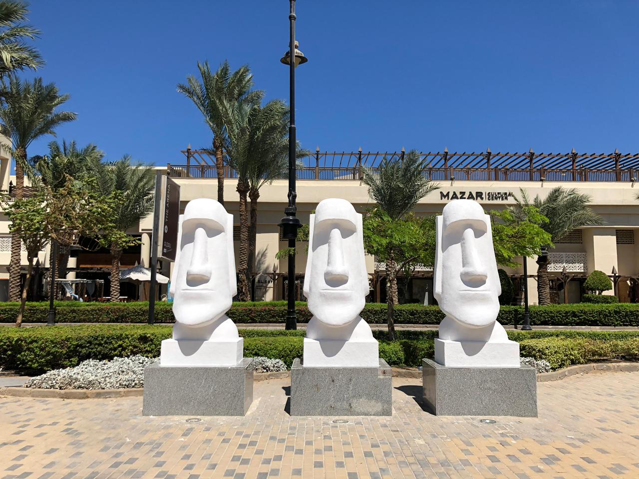 تماثيل الممشى المنحوتة بالغردقة