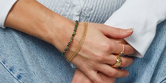 أحجار كريمة