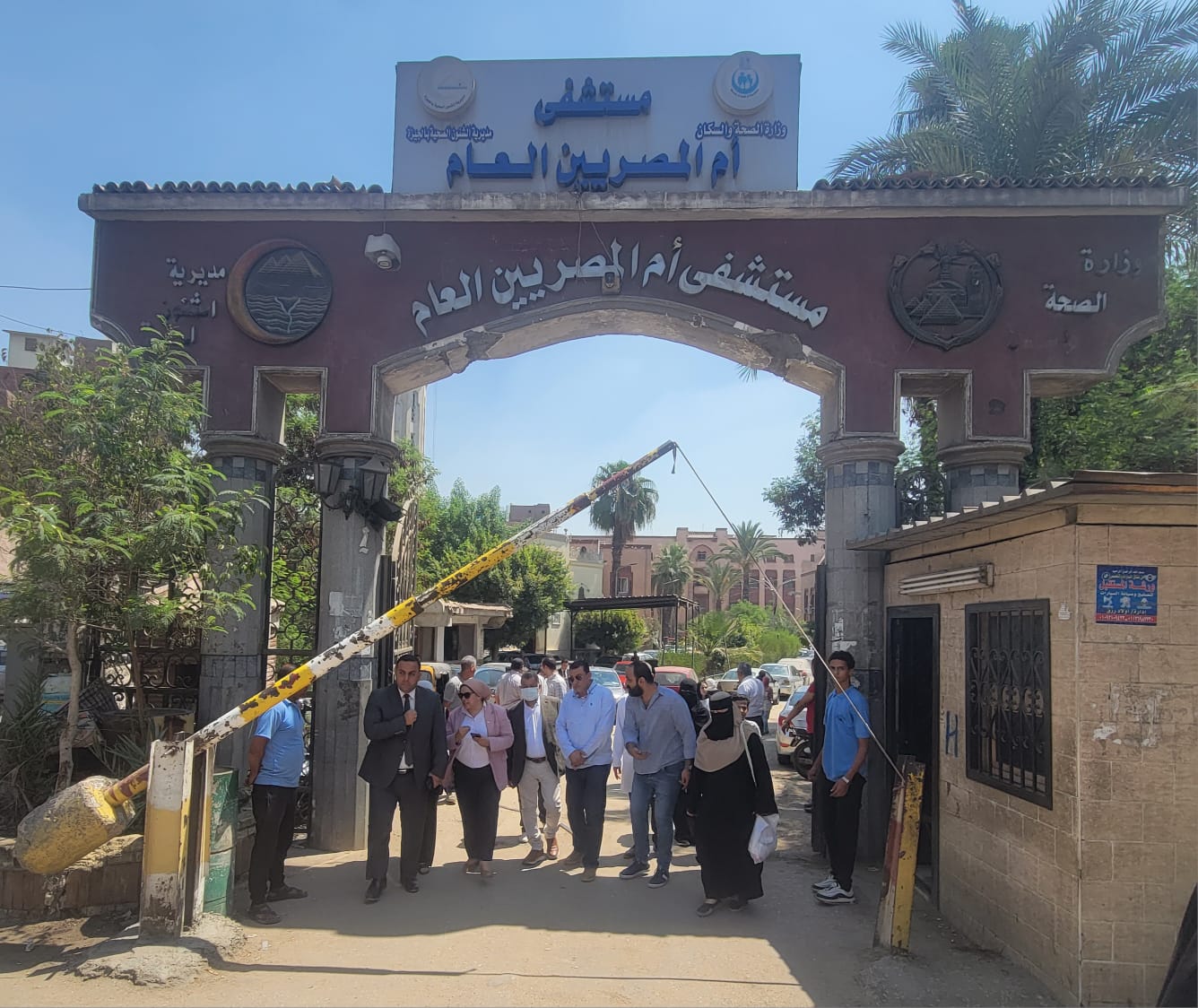 مساعد الوزير للمشروعات القومية يتفقد مواقع الإنشاء والتطوير للمستشفيات