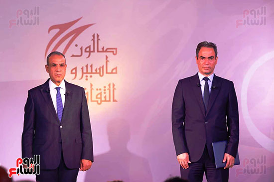 وزير الخارجية واحمد المسلماني وزير الخارجية واحمد المسلماني