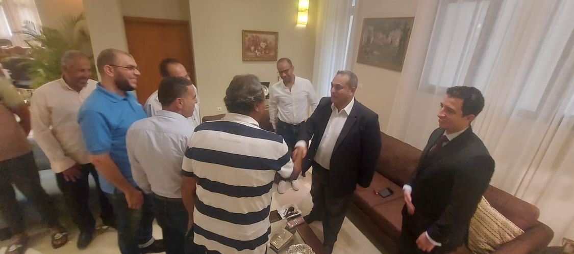 لقاء بين السفير المصري محمد الغزواى وابناء الجالية المصرية فى بوركينا فاسو (2)