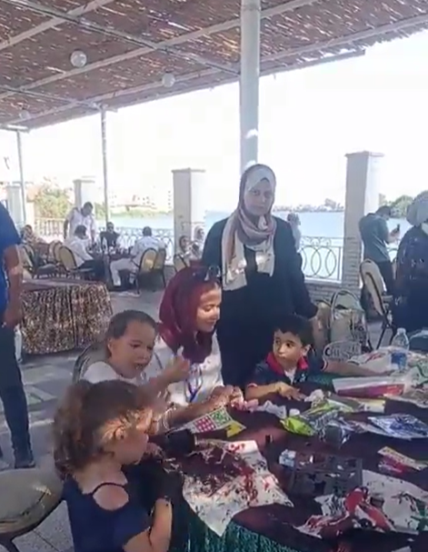 تعليم الاطفال الطباعة على الاقمشة